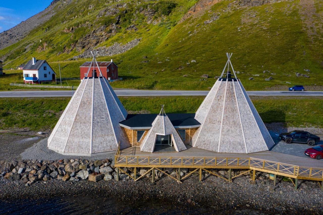 Sarnes Seaside Cabins 호닝스보그 외부 사진