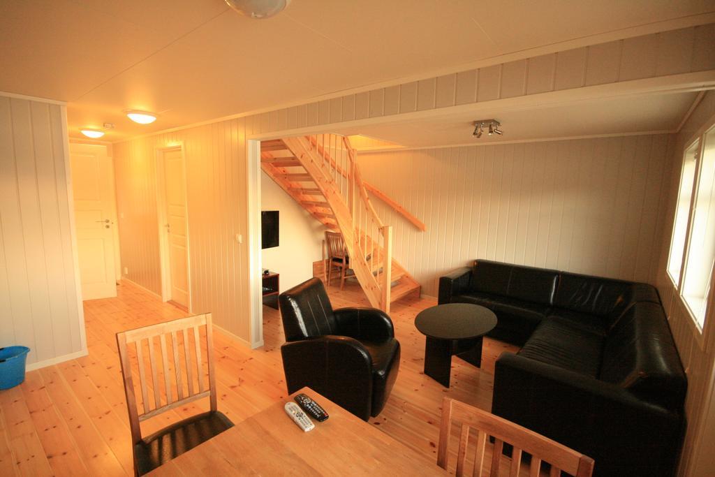 Sarnes Seaside Cabins 호닝스보그 외부 사진